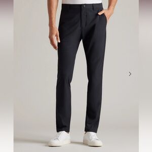 Like New RHONE Commuter Jogger Pants! 32